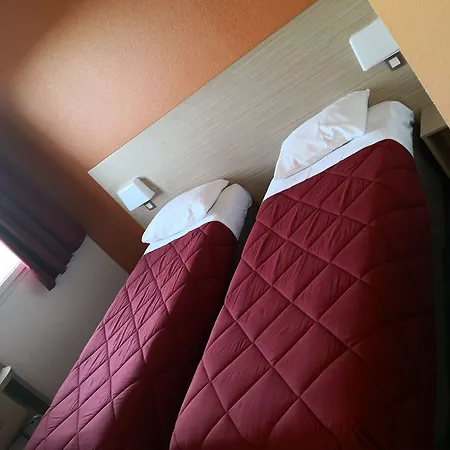 Premiere Classe Hotel